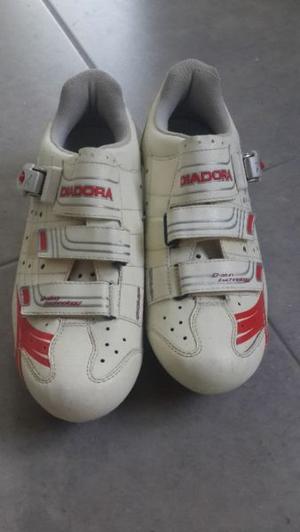 Zapatos de ciclismo Diadora