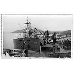 antigua foto postal buque en el puerto