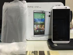 HTC M8 IMPECABLE TODOS LOS ACCESORIOS NUEVOS!!!