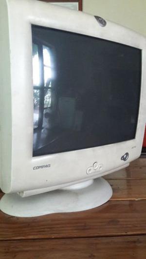 Monitor Compaq modelo MV740