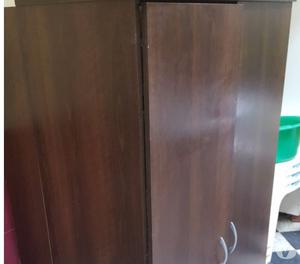 Mueble oficina para heladera y vajilla