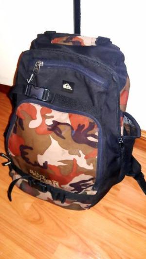 MOCHILA CAMUFLADA QUICKSILVER