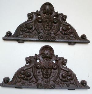 ORNAMENTOS DE HIERRO CARAS UN PAR