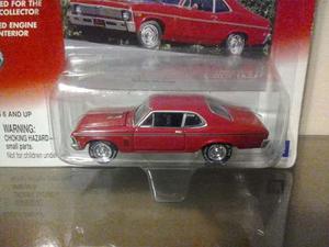 Chevy Nova Johnny Lightning 1/64 Classic Gold