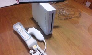 Nintendo Wii + 2 Pares De Controles + Wii Sports