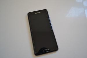 Samsung Galaxy A)/ Huella/ Pant. Full HD/ Octacore/