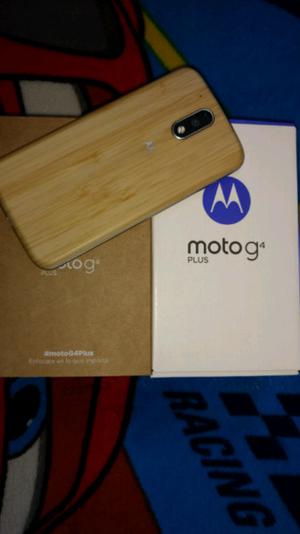 Vendo o permuto moto G4 plus libre bambu