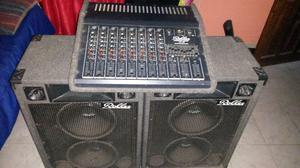 Equipo de audio impecable.