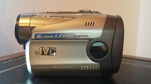 Filmadora digital JVC modelo GR-DA30UA