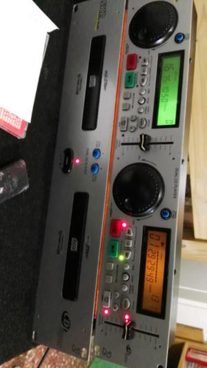 Compactera doble skp pro audio  O permuto