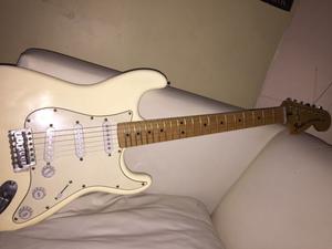 Fender stratocaster 70s replica