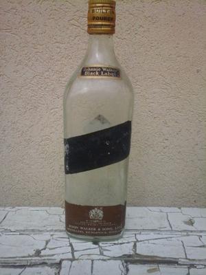 antigua botella johnnie walker