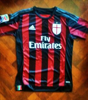 Camiseta de futbol AC MILAN ADIDAS nueva Talle M