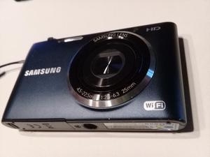 Cámara de fotos digital Samsung ST150F con wi-fi (Usada)