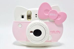 Fujifilm Instax mini Hello Kity NUEVA EN CAJA ORIGINAL FOTOS