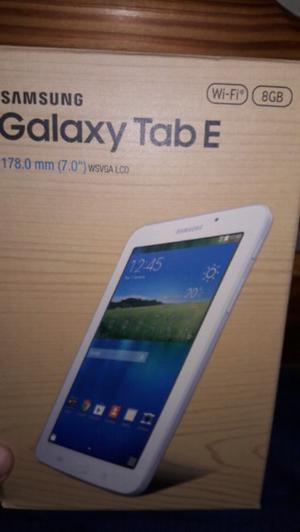 Vendo TABLET SAMSUNG GALAXY TAB E