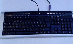 repuesto para compu Varios +teclado + joystick