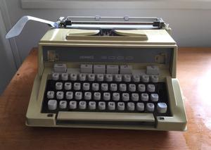 Maquina de escribir Hermes 