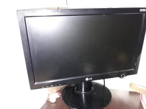 Monitor LED 17"