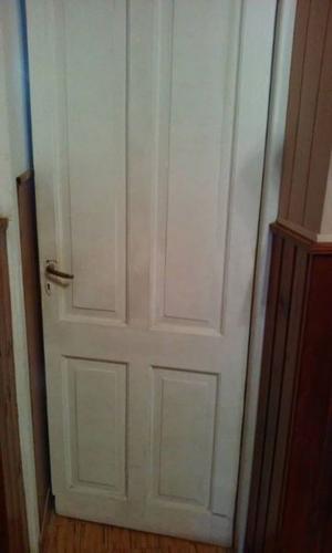 VENDO PUERTA MADERA DE CEDRO ANTIGUA