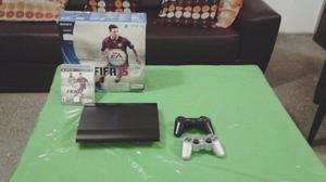 Playstation 3 de 500gb contiene 2 josticks y fifa 15