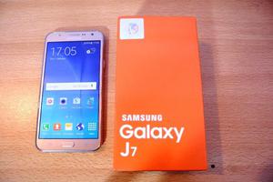 SAMSUNG J7 IMPECABLE LIBRE DE FABRICA