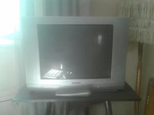 TELEVISOR 20" BLUSKY CON MESA