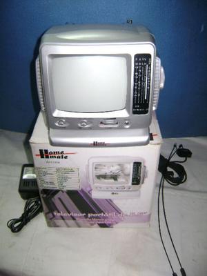 Televisor compacto B y N de 5,5 pulgadas portatil Am y Fm