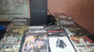 Vendo play 2 con mas de 100 juegos.