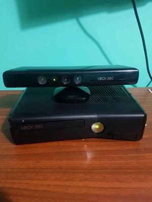 Xbox 360 kinect 4gb con 2 mandos 7 juegos