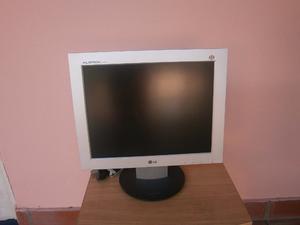 monitor 15 LCD marca LG