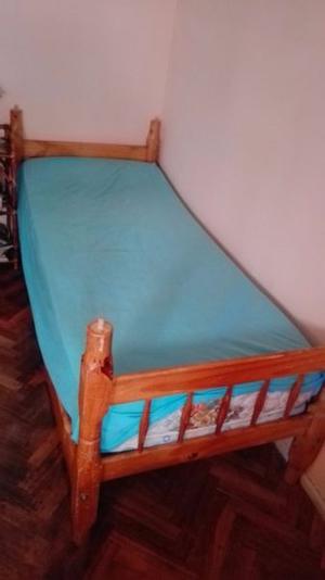 Cama de Pino