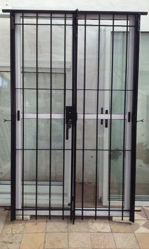 VENTANA BALCON CON REJA DE 120X200 (FABRICA)