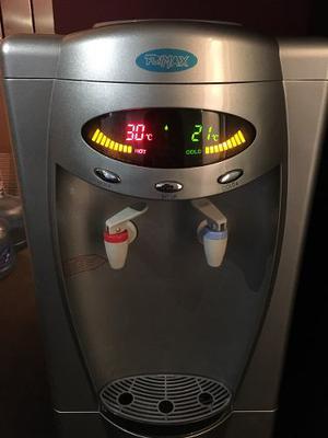 Dispenser Frio/calor Para Bidon Display Digital Y Heladera