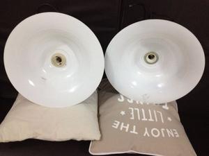 Lámpara tipo industrial blancas sin uso.