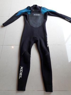 TRAJE DE NEOPRENE 3.2