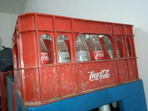 Cajon De Envases De Coca-cola