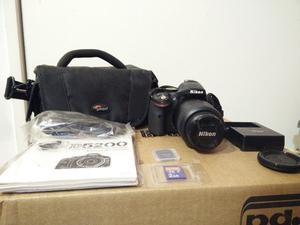 Camara Nikon D con Lente kit 
