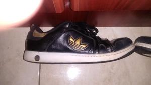 Zapatillas Adidas de cuero