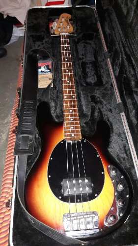 Bajo Musicman Made In U.s.a.