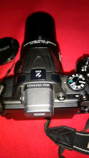 Cámara Nikon P520 GPS