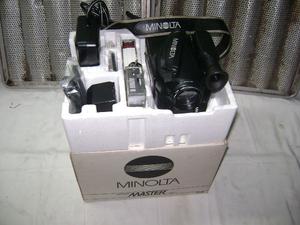 Filmadora Minolta Master C 522 Compact VHS Camcorder