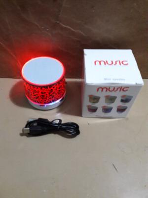 Parlante bluetooth portátil