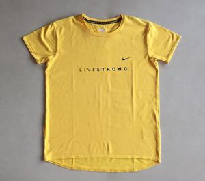 Remera Nike Livestrong (Talle M - 8 /10)
