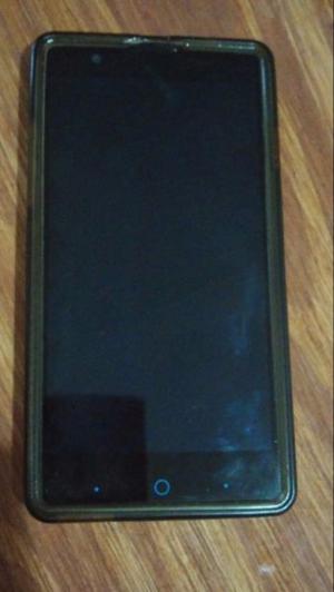 SE VENDE CELULAR BGH JOY II