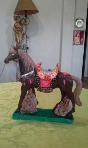 caballo pintado en acrilico