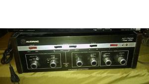 Amplificador Audinac. Super Vintage