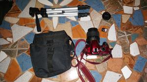 Nikon D cuerpo+lente mm cargador ORIGINAL Tripode y