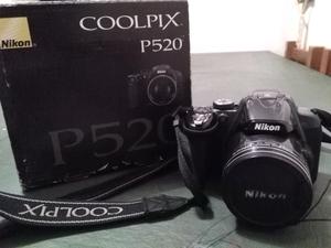 Nikon Coolpix P520