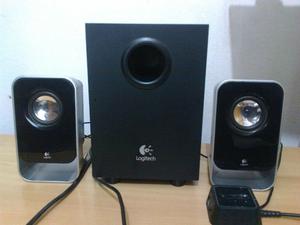 VENDO 3 PARLANTES LOGITECH